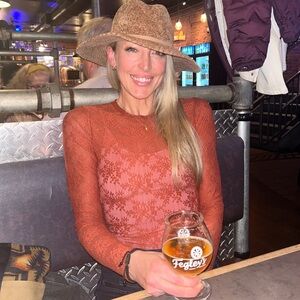 Meet your Posher, Jenna